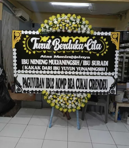 Papan Bunga Duka Pakulonan